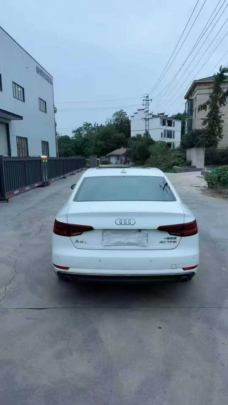 绍兴18年奥迪A4L9