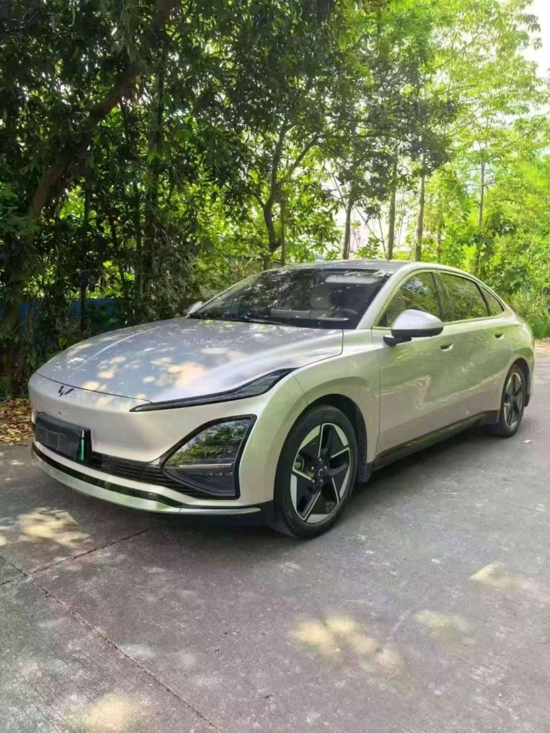 贺州24年五菱汽车星光3