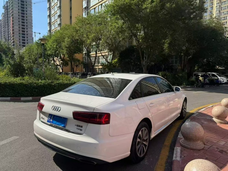 安阳17年奥迪A6L8