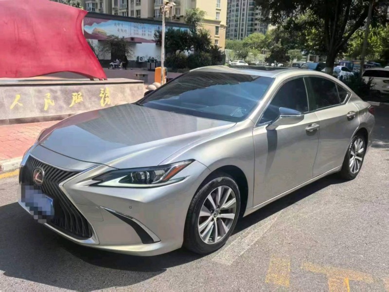安阳20年雷克萨斯ES3