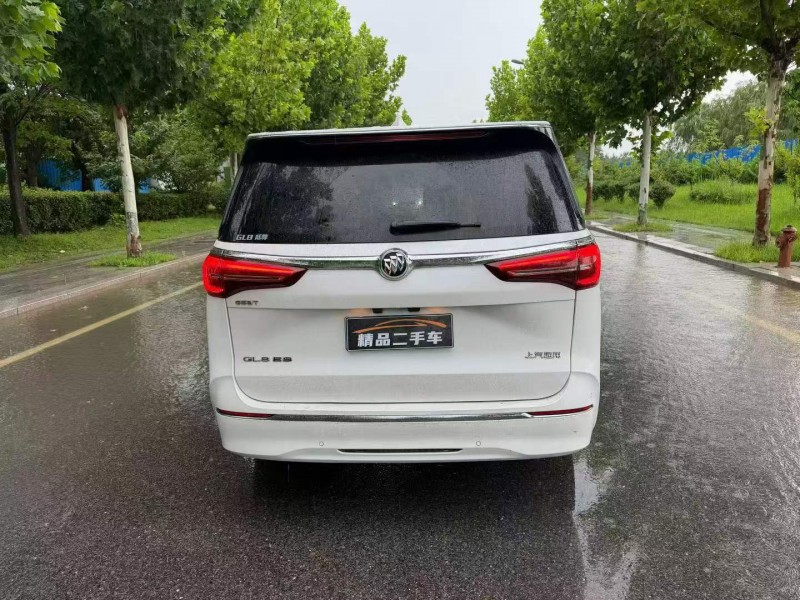 徐州21年别克GL84