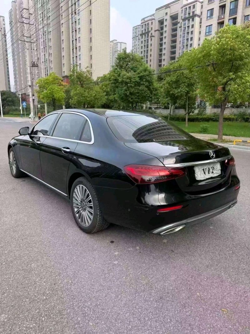 安庆23年奔驰E8
