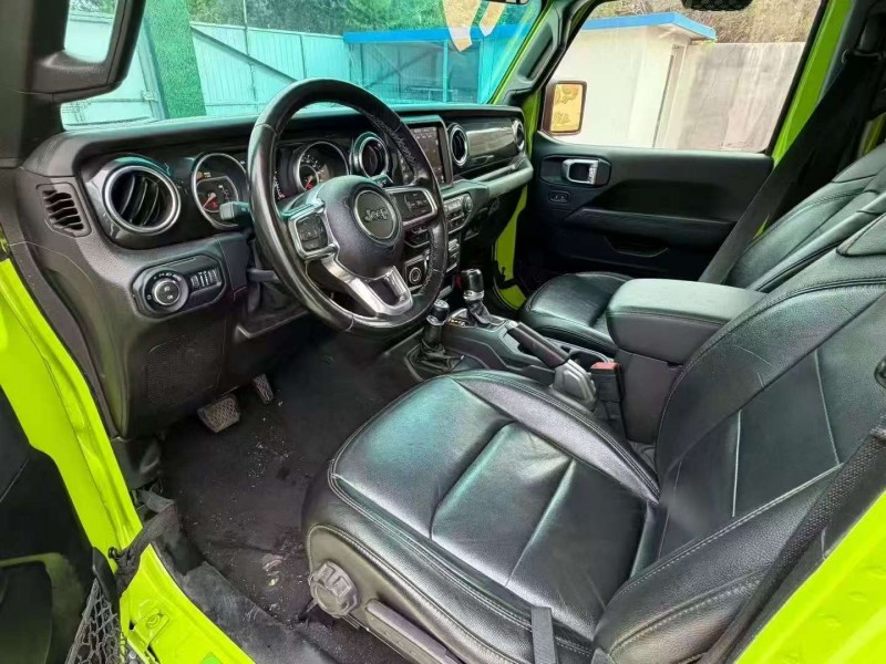 枣庄22年Jeep牧马人6