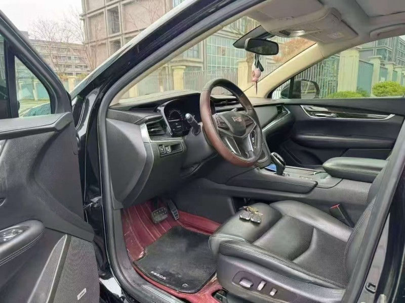 无锡17年凯迪拉克XT54