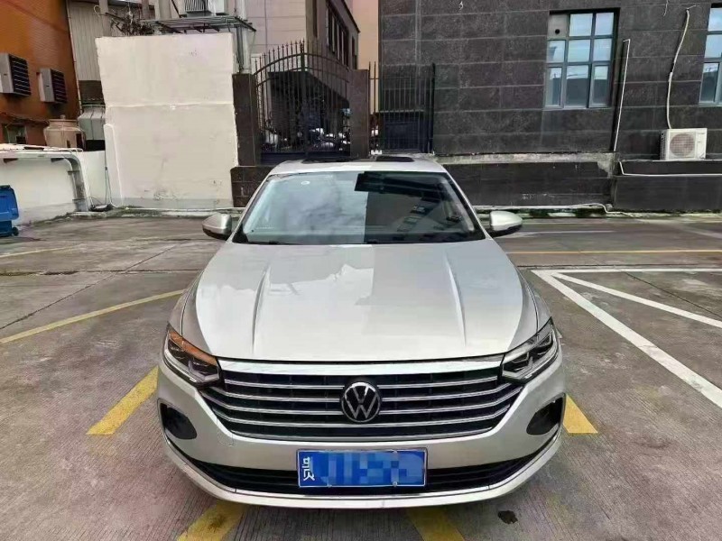 泉州23年大众朗逸1