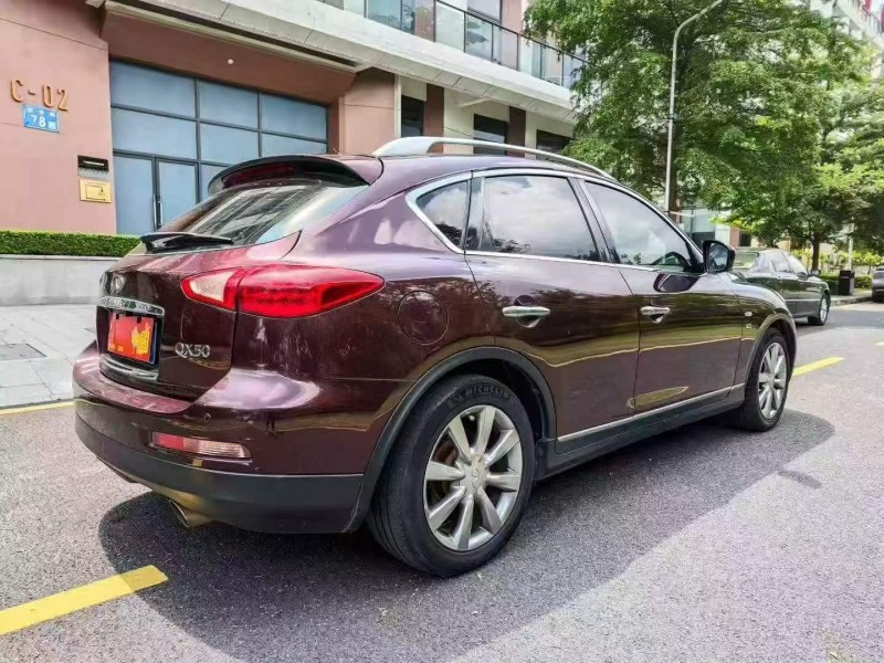 广州14年英菲尼迪QX509