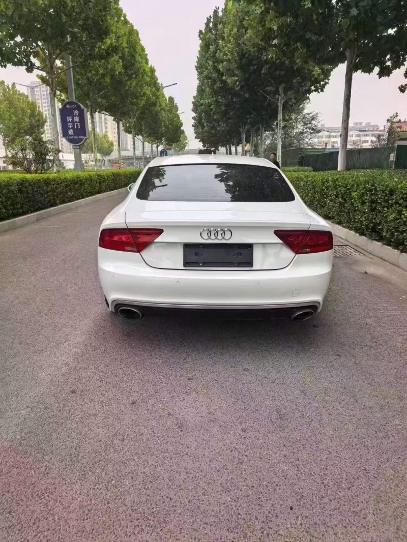 烟台15年奥迪A7L8