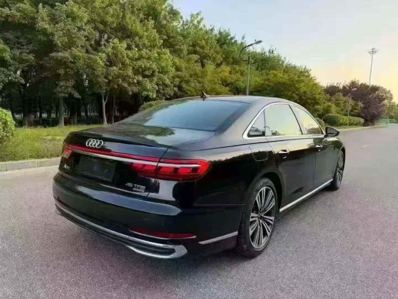 烟台26年奥迪A8L7