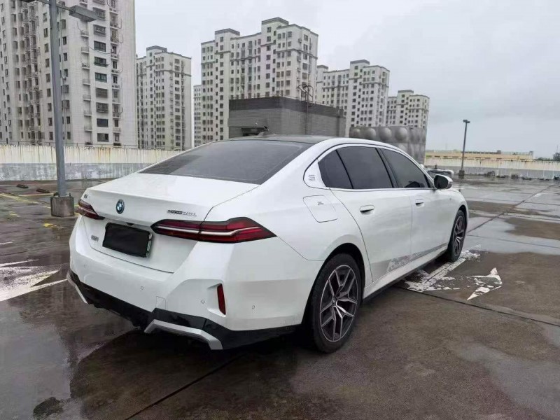 盐城24年宝马I58