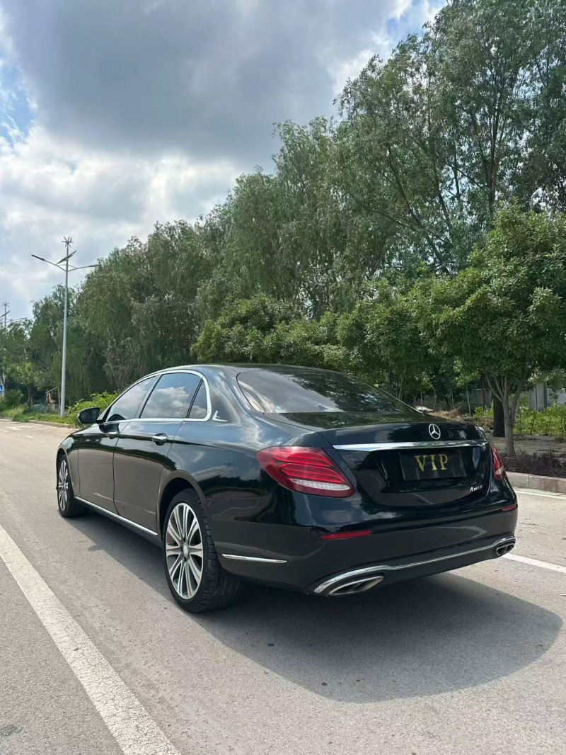 东营17年奔驰E7