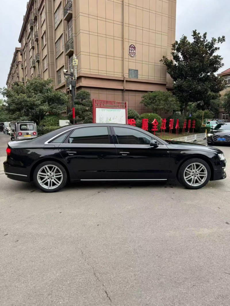 潍坊18年奥迪A8L7