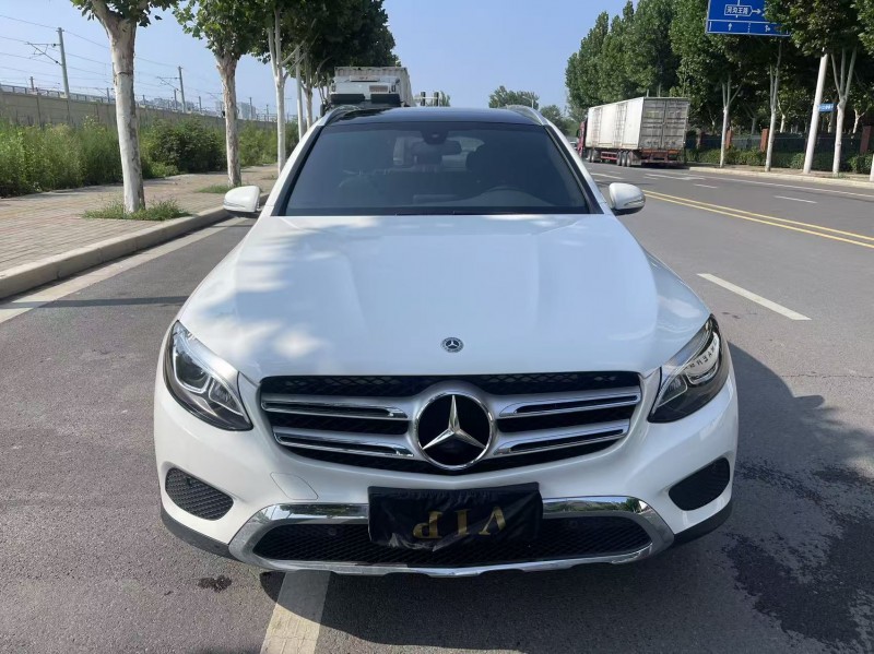 郑州18年奔驰GLC1