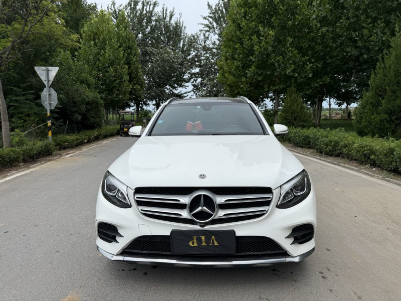 郑州17年奔驰GLC1