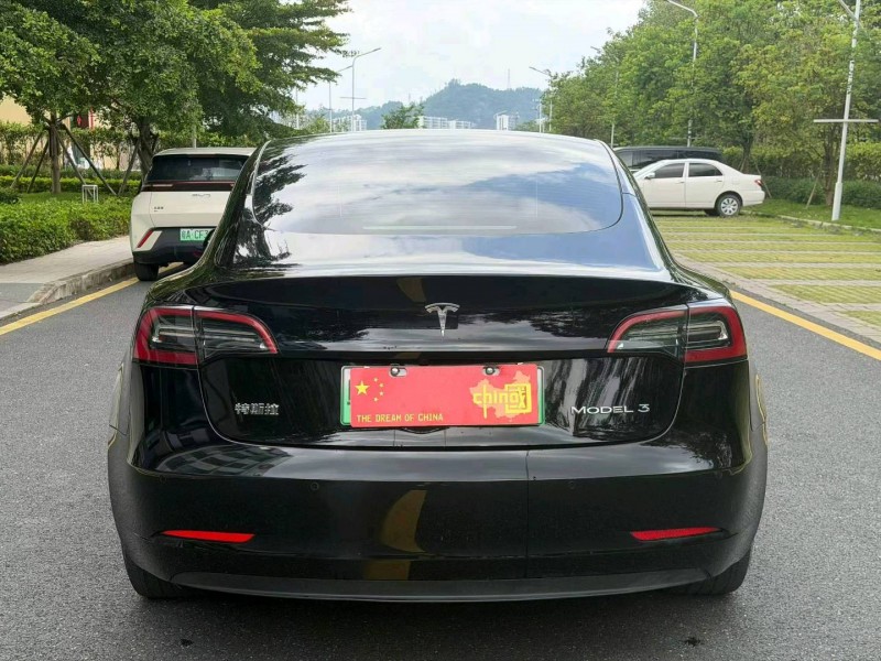 广州23年特斯拉MODEL 35