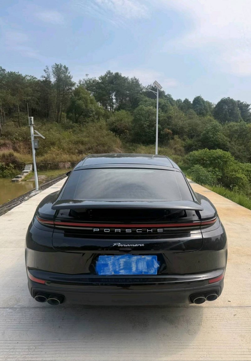 南昌25年保时捷帕拉梅拉9