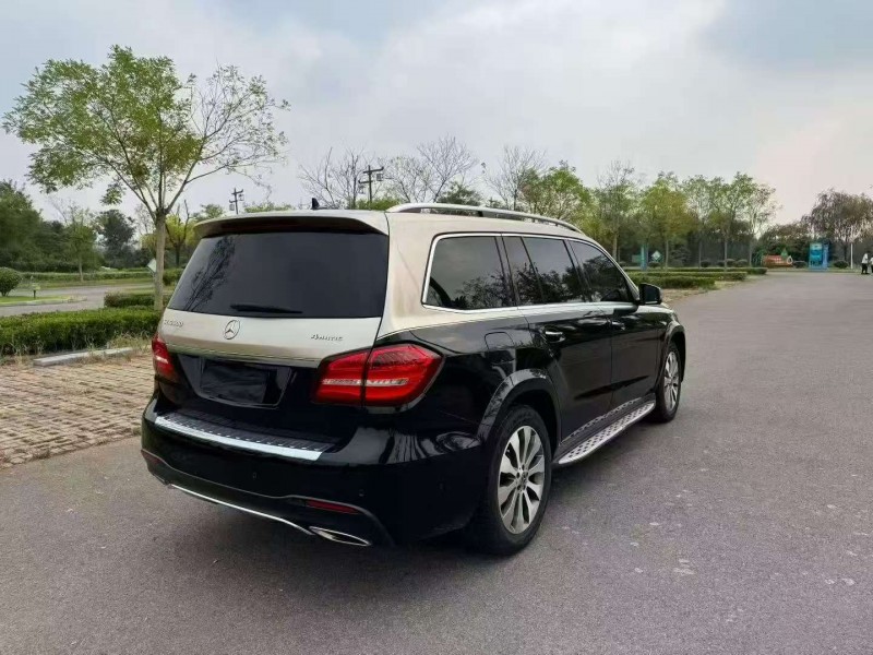 潍坊17年奔驰GLS7