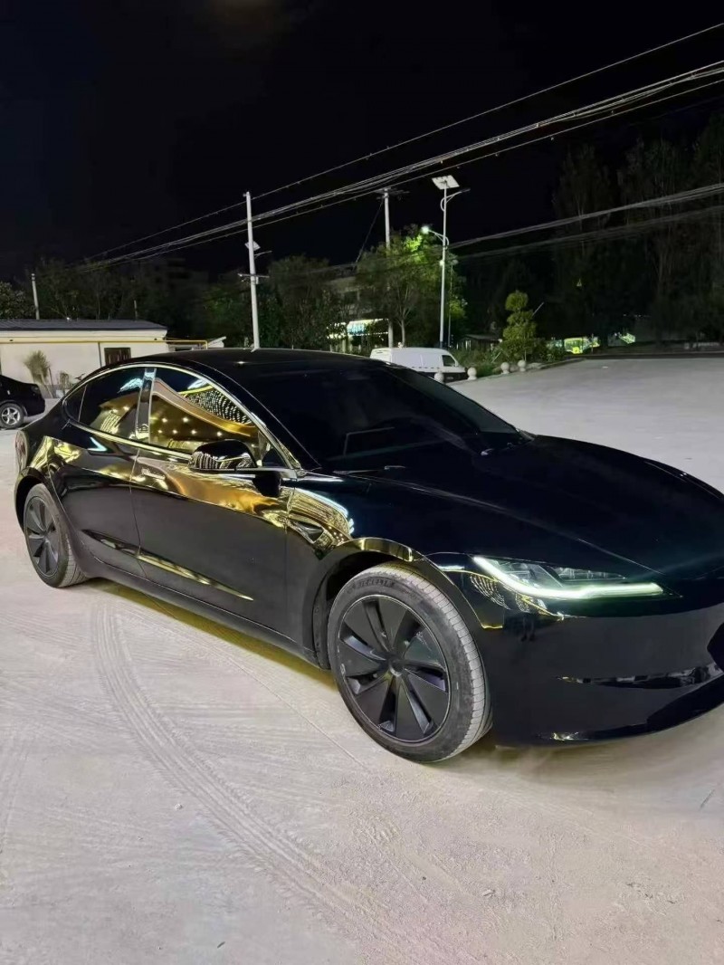 淄博24年特斯拉MODEL 33