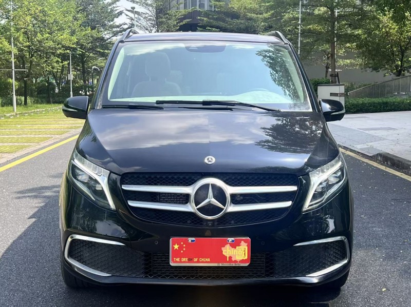广州22年奔驰V1