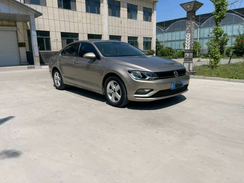 济宁18年大众凌渡3