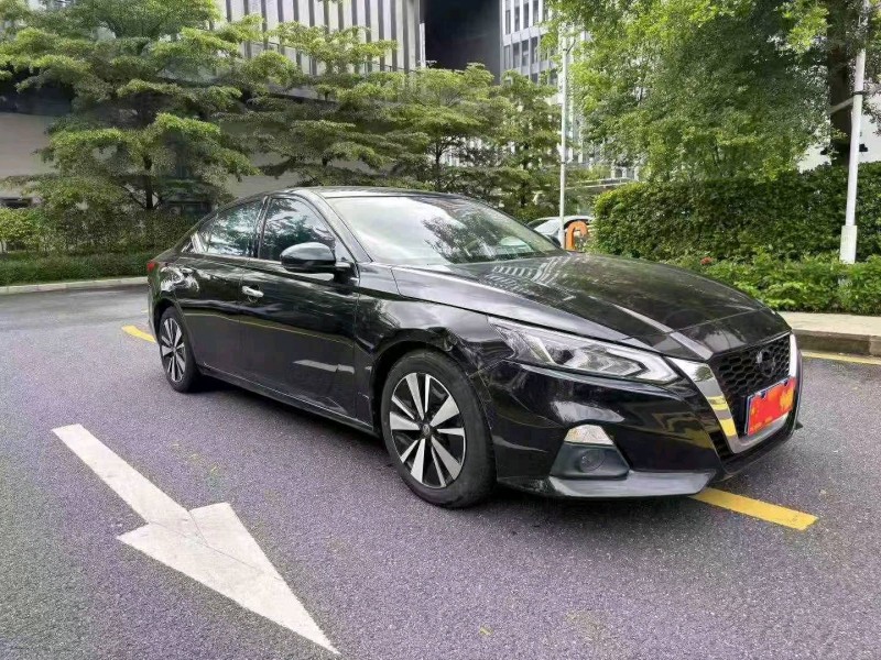 广州21年日产天籁2