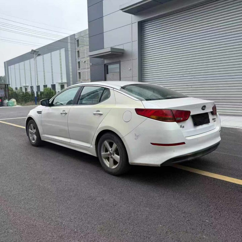 枣庄16年起亚K59