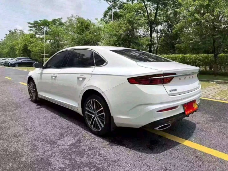广州22年吉利星瑞9