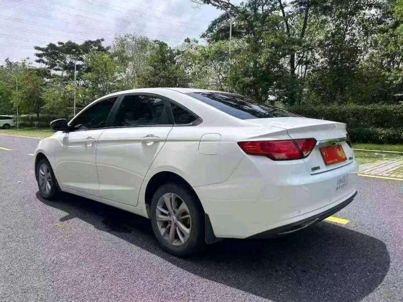 广州20年吉利帝豪9