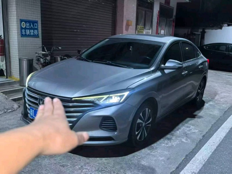 广州21年长安汽车逸动2