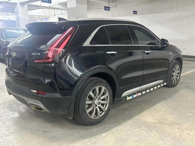 常德19年凯迪拉克XT45