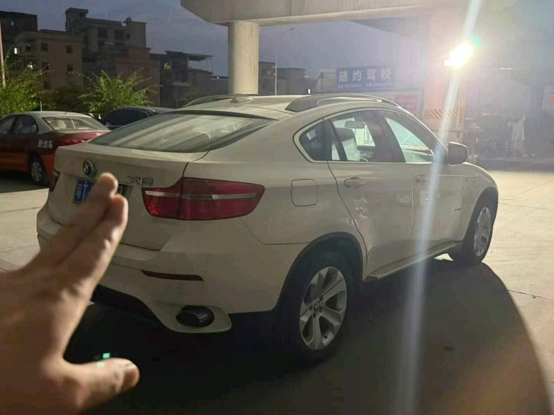 广州12年宝马X63