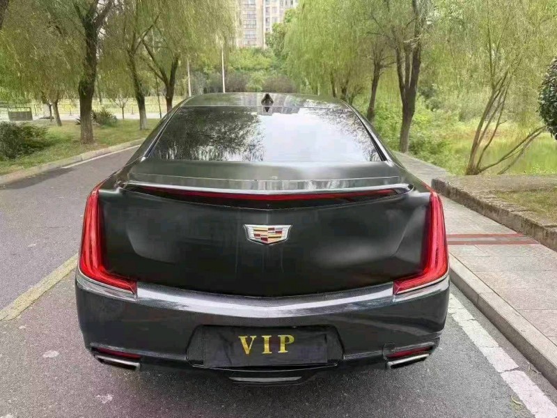钦州19年凯迪拉克XTS9