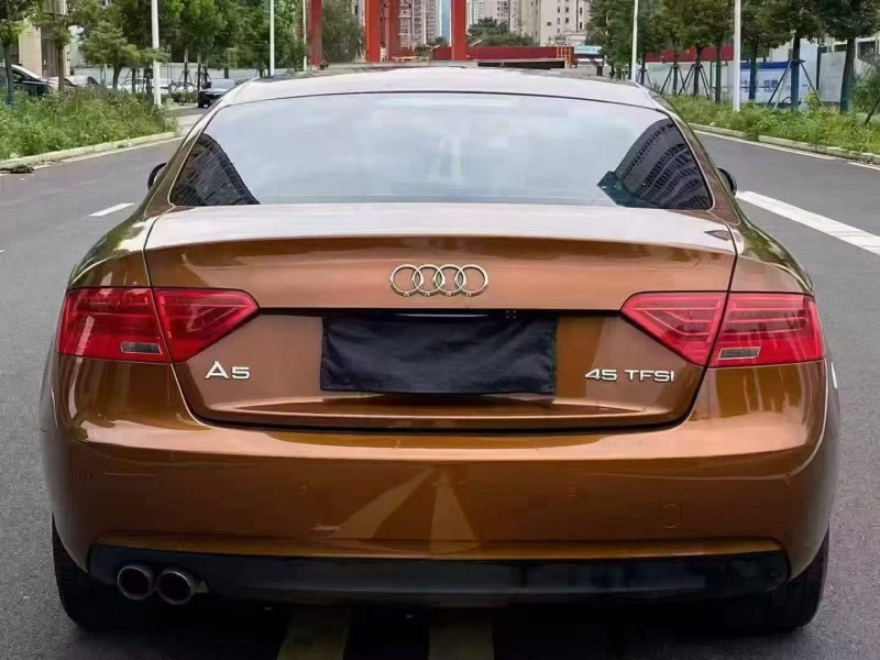 宜昌15年奥迪A58
