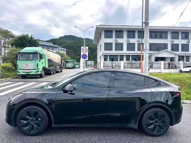 广州24年特斯拉MODEL Y2