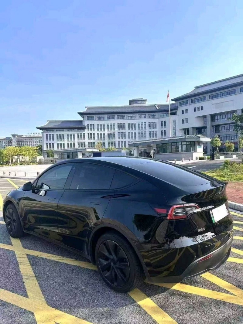 广州24年特斯拉MODEL Y7