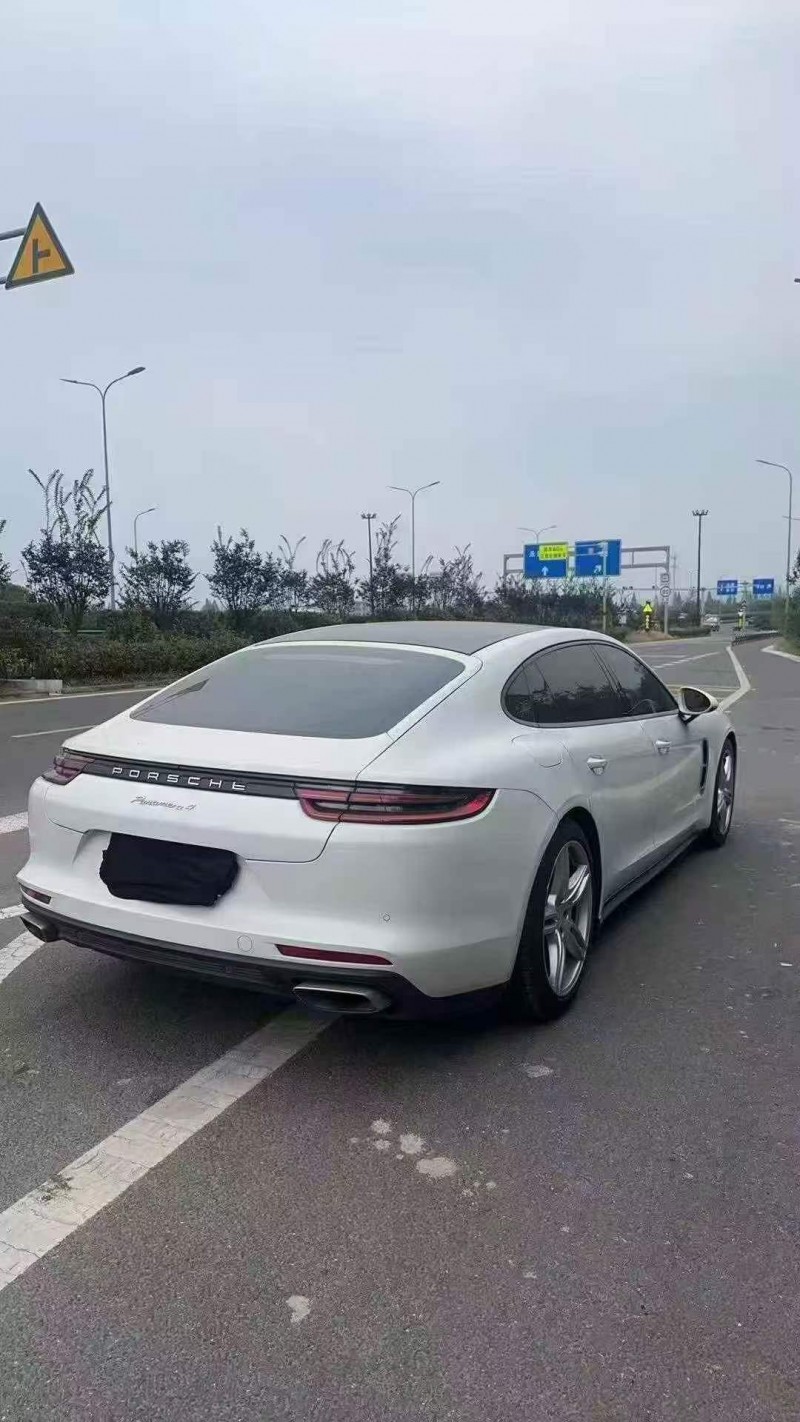 嘉兴17年保时捷帕拉梅拉7