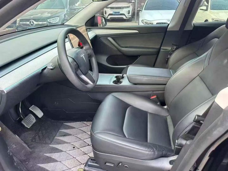淄博24年特斯拉MODEL Y4