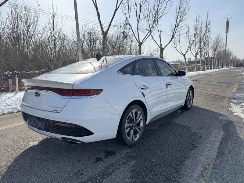 徐州20年现代菲斯塔4