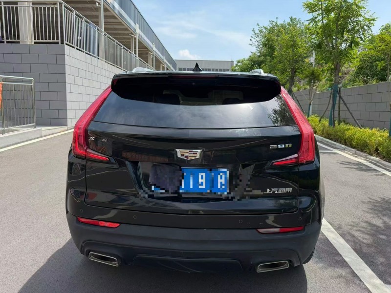 潍坊18年凯迪拉克XT48