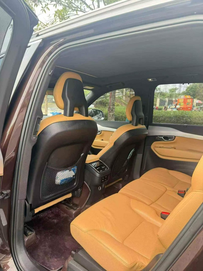 成都18年沃尔沃XC906