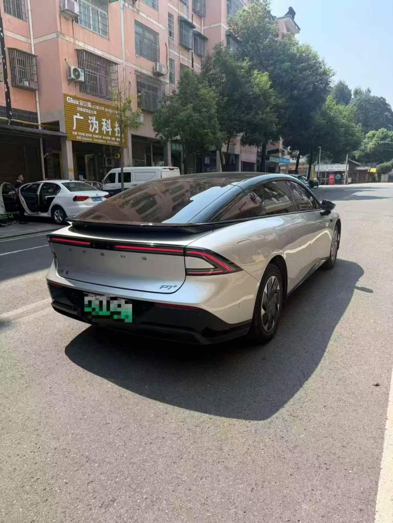 常德25年小鹏汽车p77