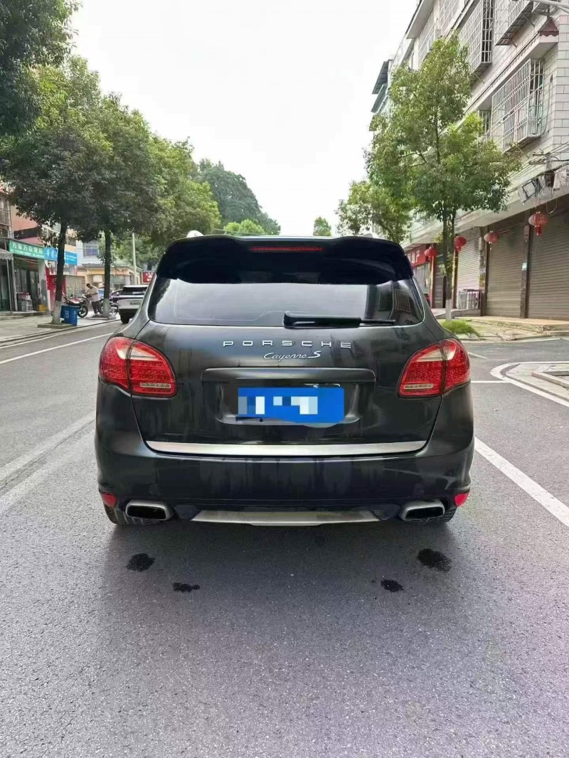 湘潭14年保时捷卡宴8