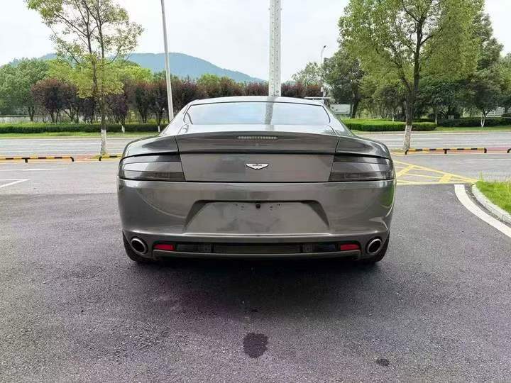 潍坊14年阿斯顿·马丁Rapide9
