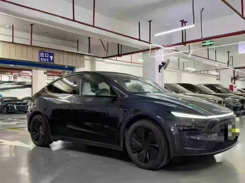 深圳25年特斯拉MODEL Y3