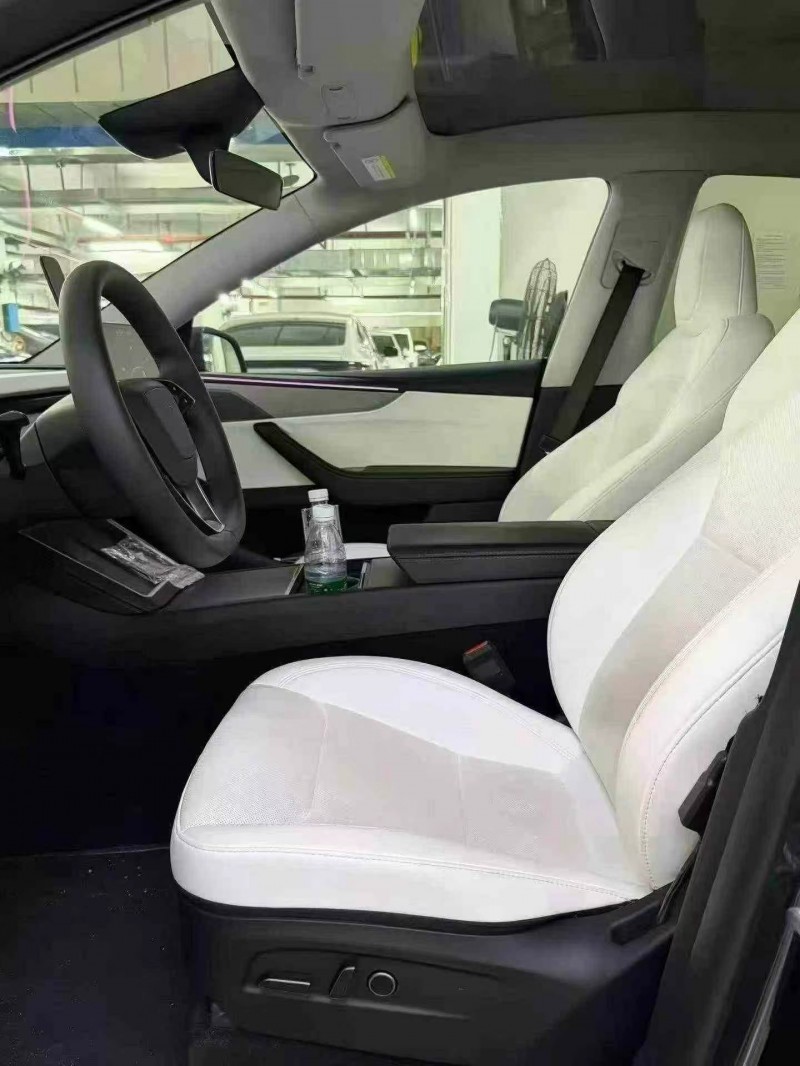 深圳25年特斯拉MODEL Y6