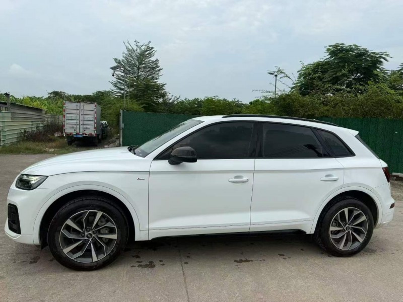 中山23年奥迪Q57