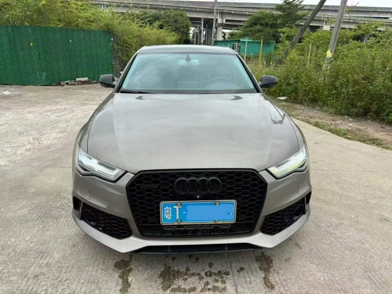 中山16年奥迪A4L1