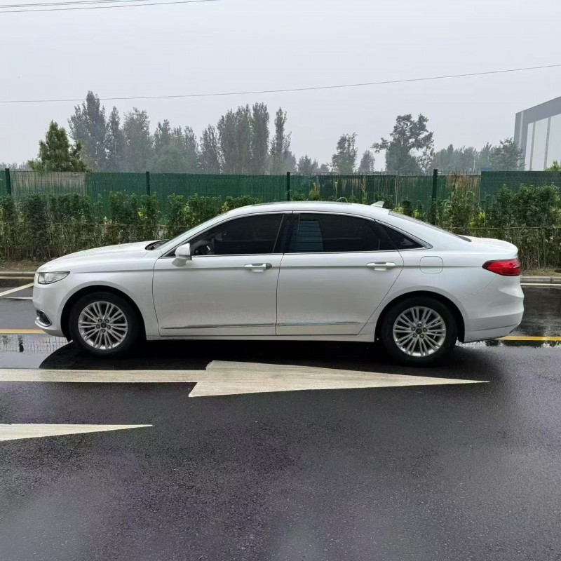 枣庄19年福特金牛座7