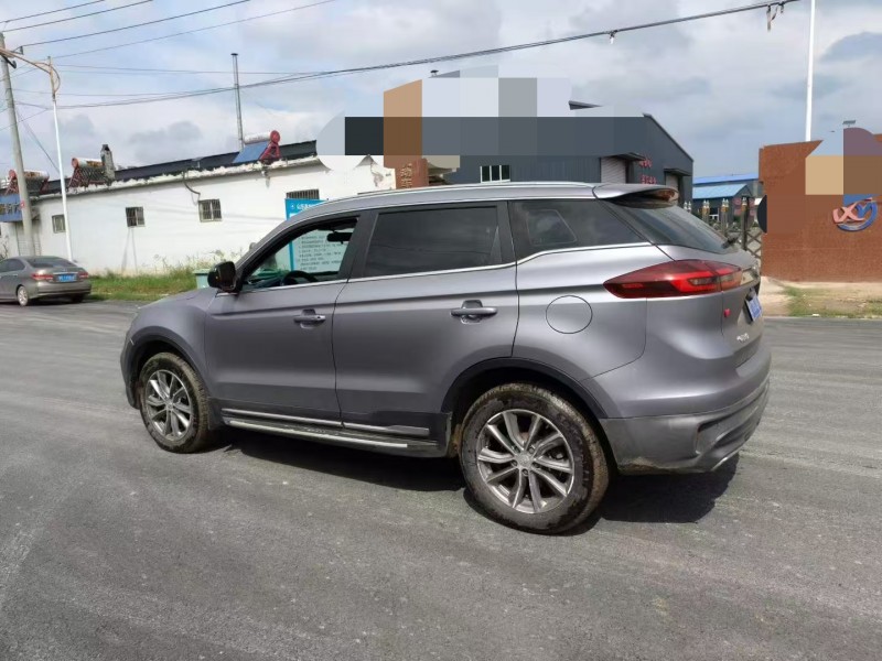 菏泽18年吉利博越8