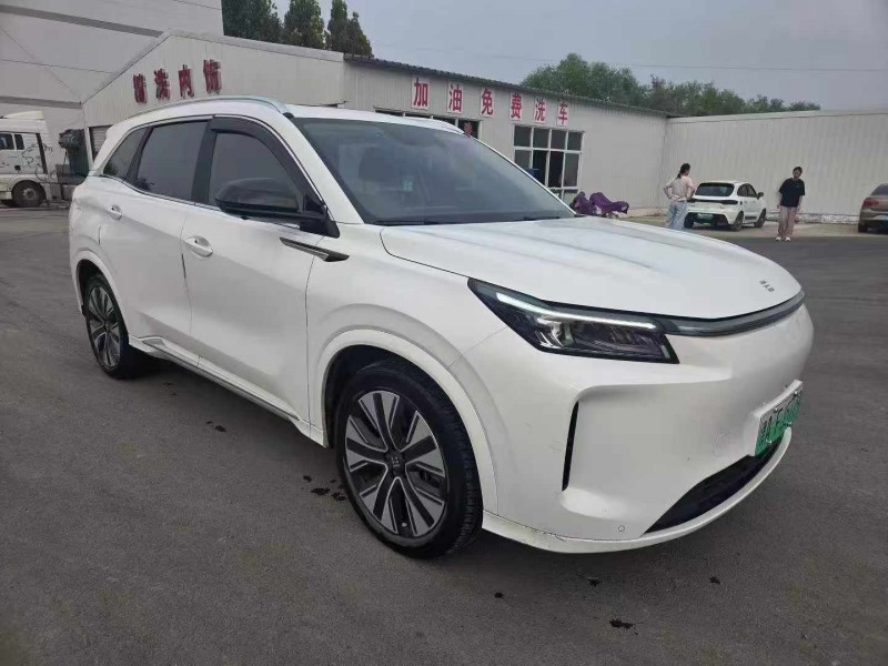 保定25年华为智选赛力斯2