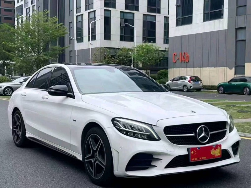 广州21年奔驰C3